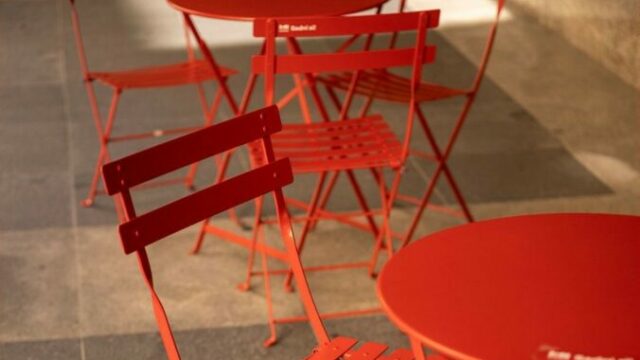 554662_stolicky 676x463.jpg