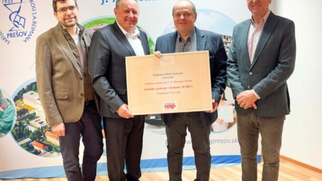 554775_nadacia coop jednota fnsp j. a. reimana presov 676x544.jpg