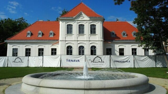 555244_emmerova vila 676x451.jpg