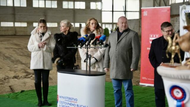 555376_huliak 676x451.jpg