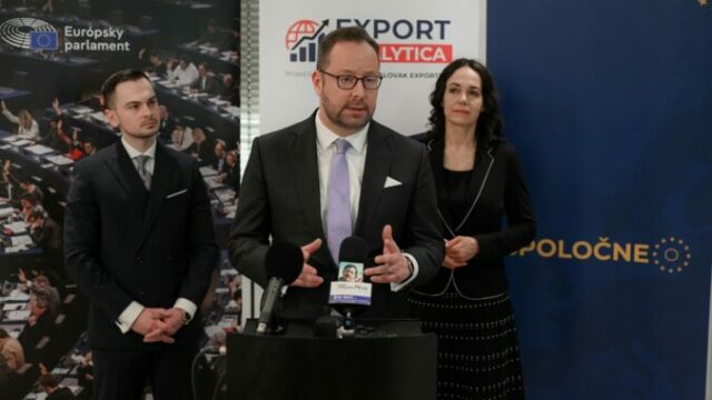 555413_634003457_936806239028253_7154707925821795708_n 676x450.jpg