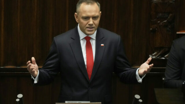 558396_poland_new_president_11264 scaled 1 676x451.jpg