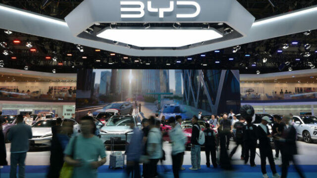 558930_china_auto_show_36666 676x451.jpg