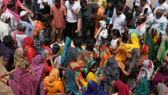 559005_correction_india_storm_88672 1 676x451.jpg