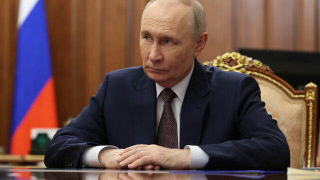 559988_russia_putin__9_34 676x451.jpg