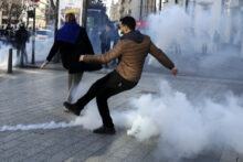 560854_virus_outbreak_europe_protests_49806 99f50a1b48274ee196fd7a48b831ab87 676x451.jpg