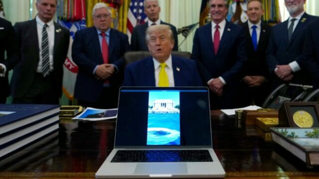 560934_trump_76471 676x451.jpg