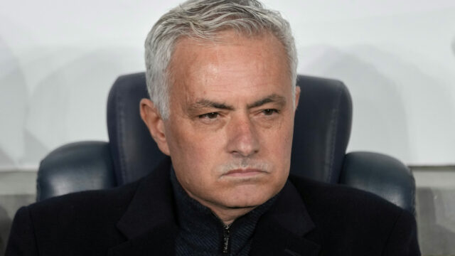 560948_mourinho scaled.jpg