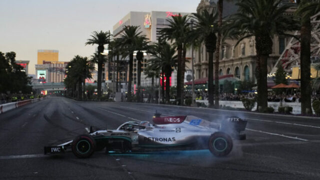 561019_f1_las_vegas_launch_auto_racing_00225 676x451.jpg