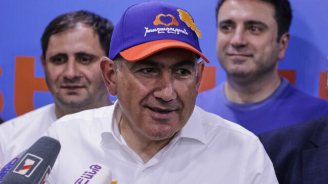 561119_armenia_election_71541 676x451.jpg
