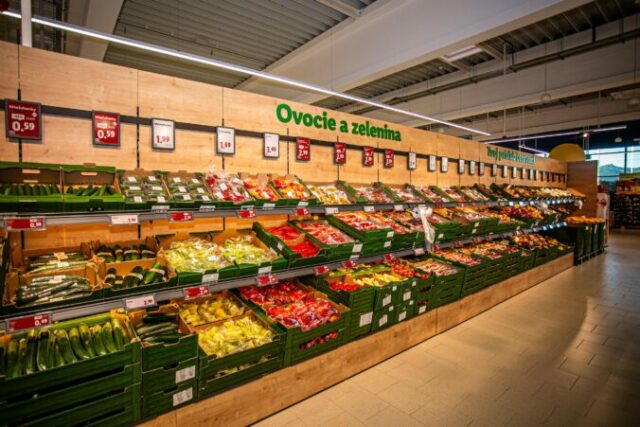 561398_lidl rajec otvaracka siroke rano 14 676x451.jpg