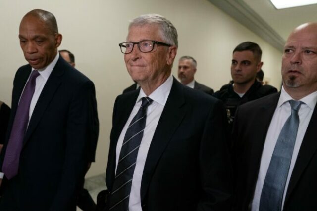 561418_congress_epstein_gates_6992_ 676x451.jpg