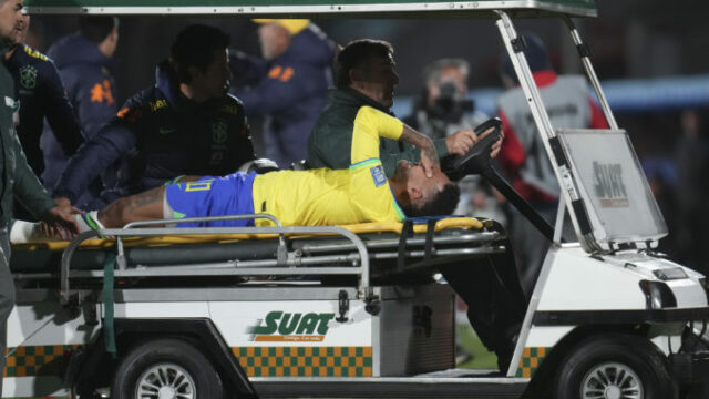 561437_neymar2 scaled 1 676x451.jpg