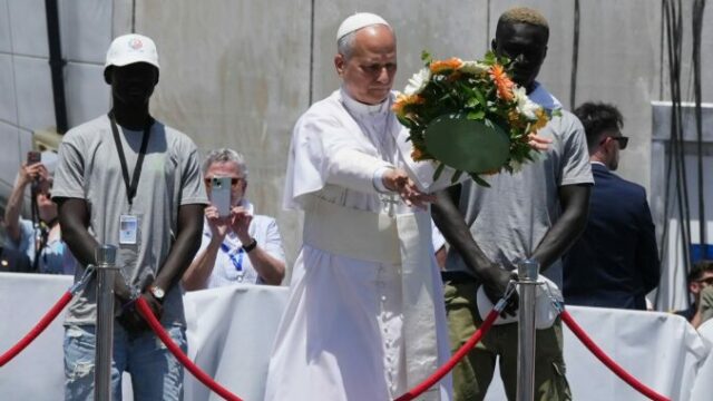 561456_spain_pope_47865 676x451.jpg