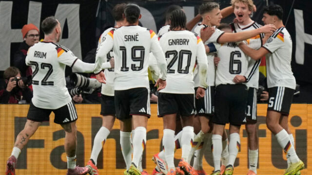 561482_germany_slovakia_wcup_soccer_83729 676x451.jpg