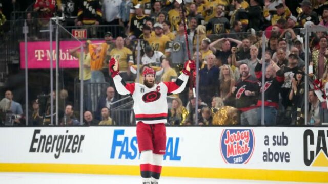 561521_staal 676x451.jpg