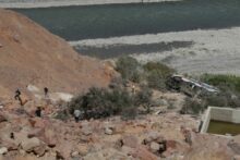 561730_peru_bus_crash_99102 676x451.jpg