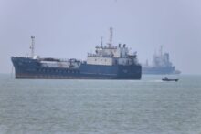 562120_iran_war_strait_of_hormuz_349_1 676x451.jpg