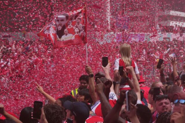562143_britain_arsenal_soccer__453 676x451.jpg