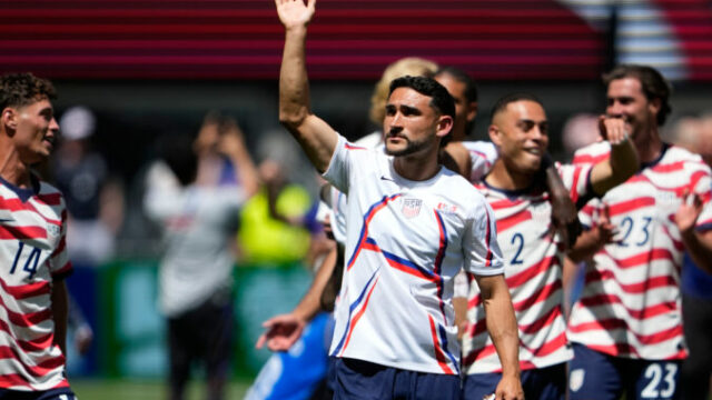 562198_australia_us_wcup_soccer_81151 676x451.jpg