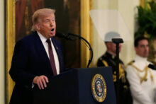 562240_trump_medal_of_honor__471 676x451.jpg