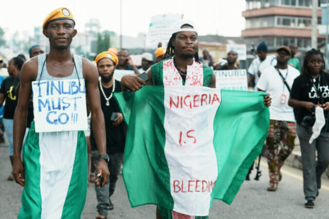 562279_nigeria_protest_5_81_ 676x451.jpg