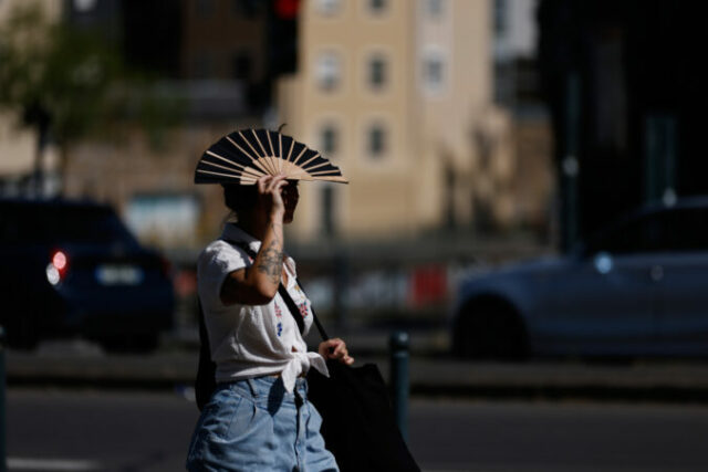 562405_france_exteme_weather_heat_37875 676x451.jpg