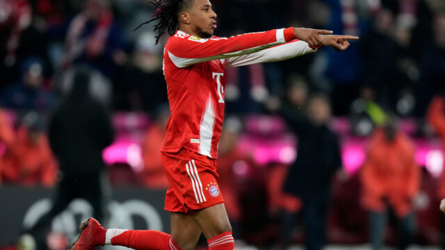 562450_germany_bundesliga_soccer_91108 scaled.jpg