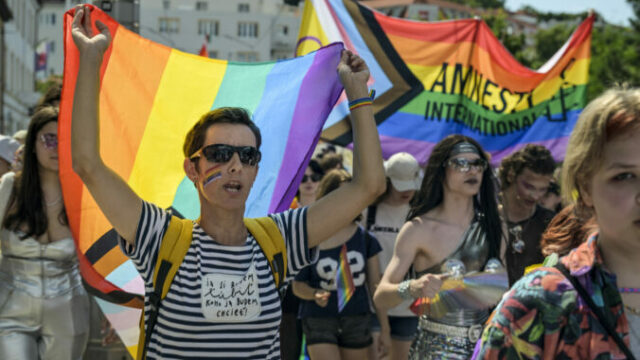 562684_687bc60c40a38873772593 scaled 1 676x451.jpg