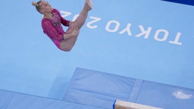562745_tokyo_olympics_artistic_gymnastics_12751 4a6a62a707c347d58af82e50a917a08a scaled 1.jpg