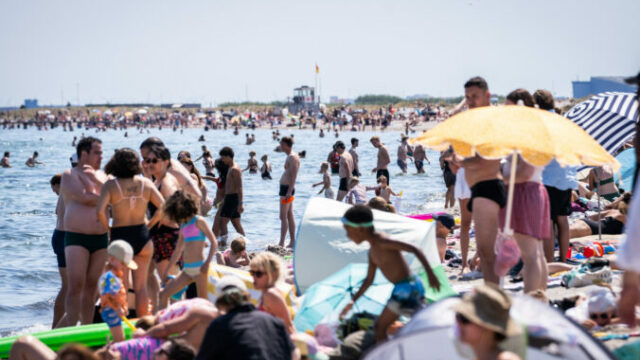 562857_denmark_extreme_weather_heat_18567 676x451.jpg