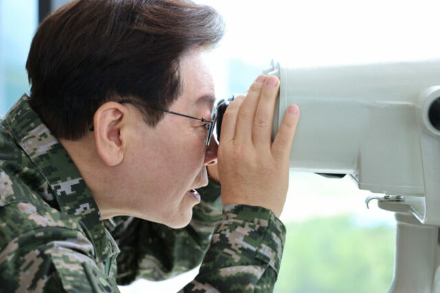 562888_koreas_tensions_2957_ 676x451.jpg