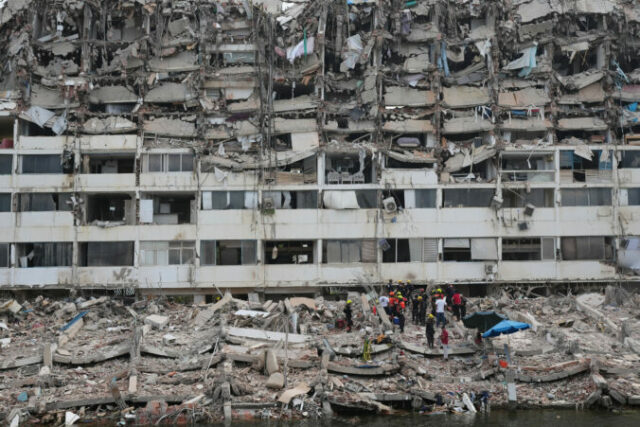 562894_aptopix_venezuela_earthquake_78_7 676x451.jpg