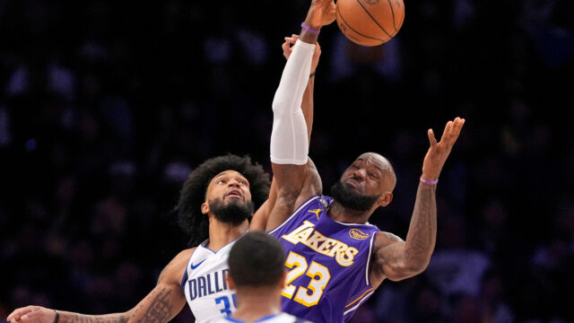 563085_mavericks_lakers_basketball_76803 scaled.jpg