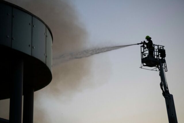 563961_greece_fire_67446 676x451 1.jpg