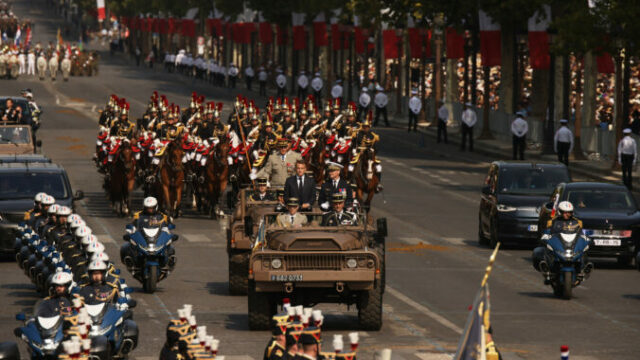 564059_france_bastille_day_387_4 676x451 1.jpg