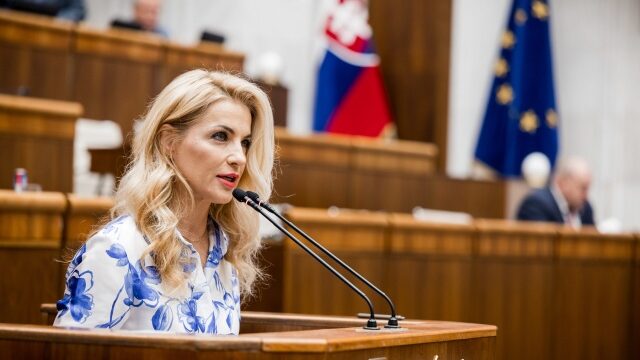 564333_simkovicova2 1.jpg