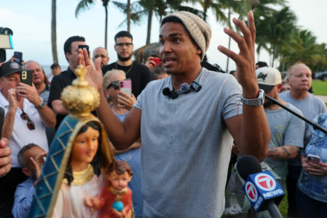 564469_cuba_jailed_activist_exile_86_91 676x451 1.jpg