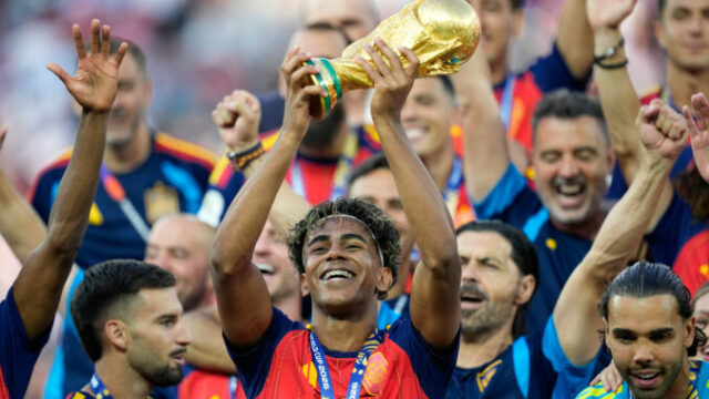 APTOPIX Argentina Spain WCup Soccer