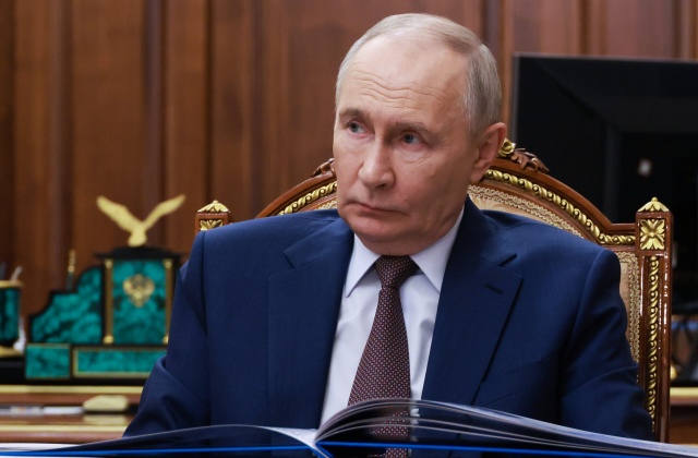 564880_putin2.jpg