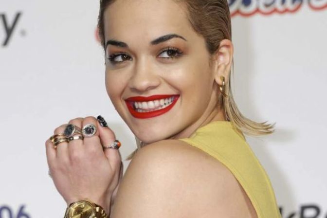 Britská speváčka Rita Ora