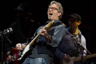 Eric Clapton zrušil dnešný koncert vo Viedni