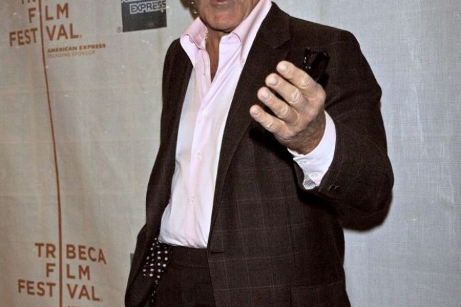 Zomrel herec Dennis Farina