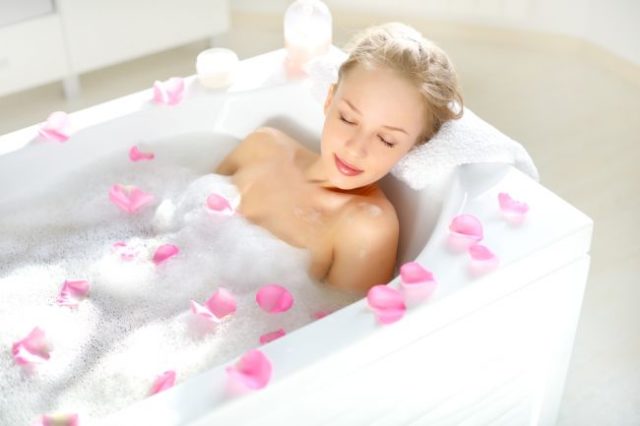 7 pravidiel pre liečivý kúpeľ
