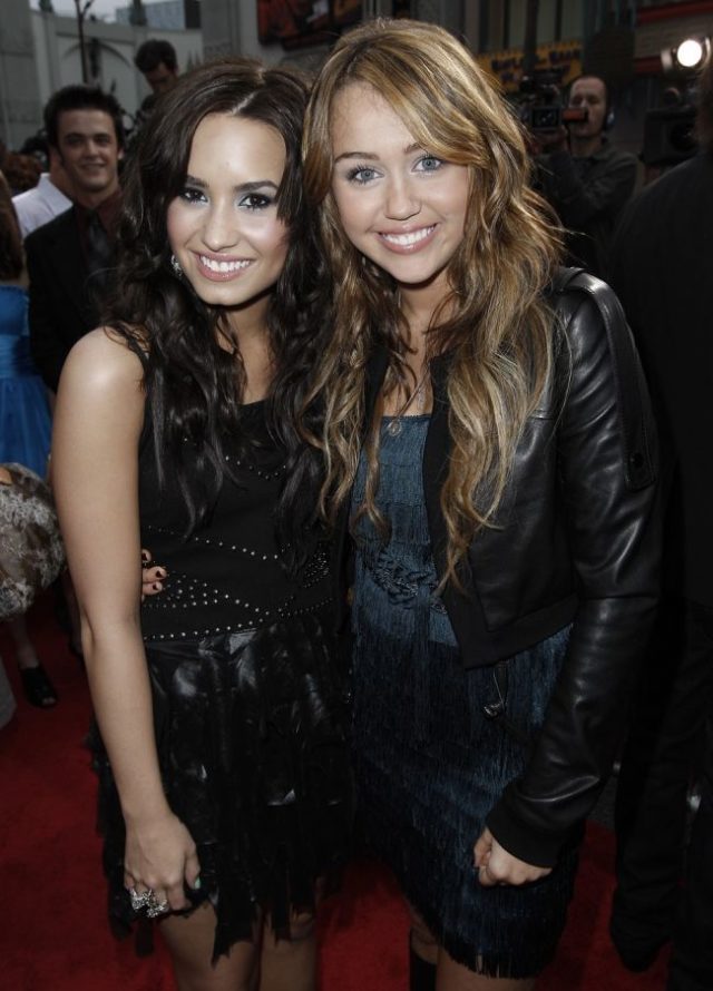 Demi Lovato a Miley Cyrus