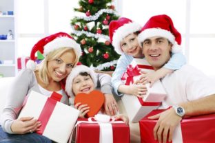 FerratumBank, Vianoce, darčeky, šťastná rodina