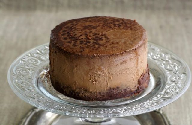 Jemná kakaová torta, torty, recepty, pečenie, zákusok, koláč