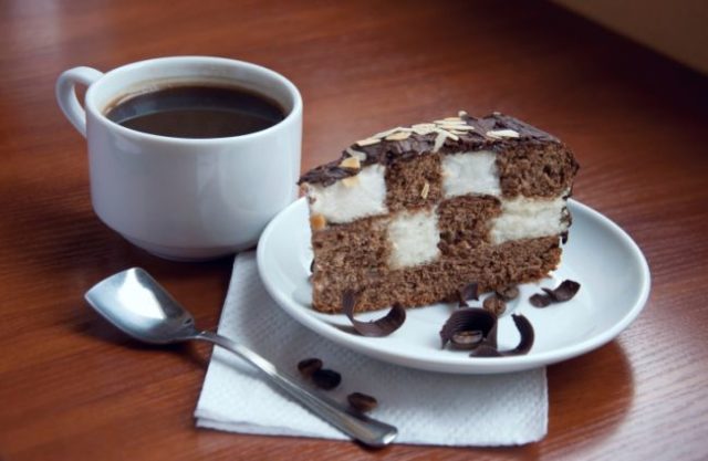 Šachovnicová torta, recepty, torty, torta, zákusok, jedlo, koláč