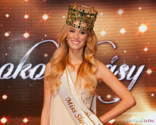 Lujza Straková po korunovácii za Miss Slovensko 2015