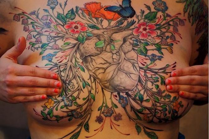 Táter pomáha ženám s rakovinou, vytvára im krásne tetovania